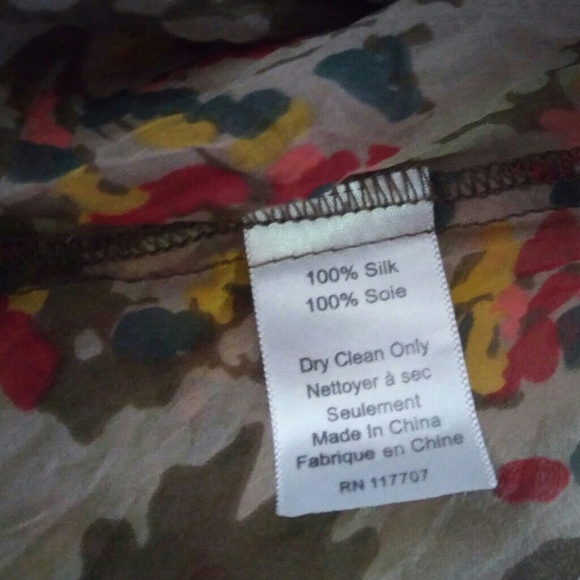 Anthropologie Silk Floral Top by Postella Size P - Picture 4 of 5